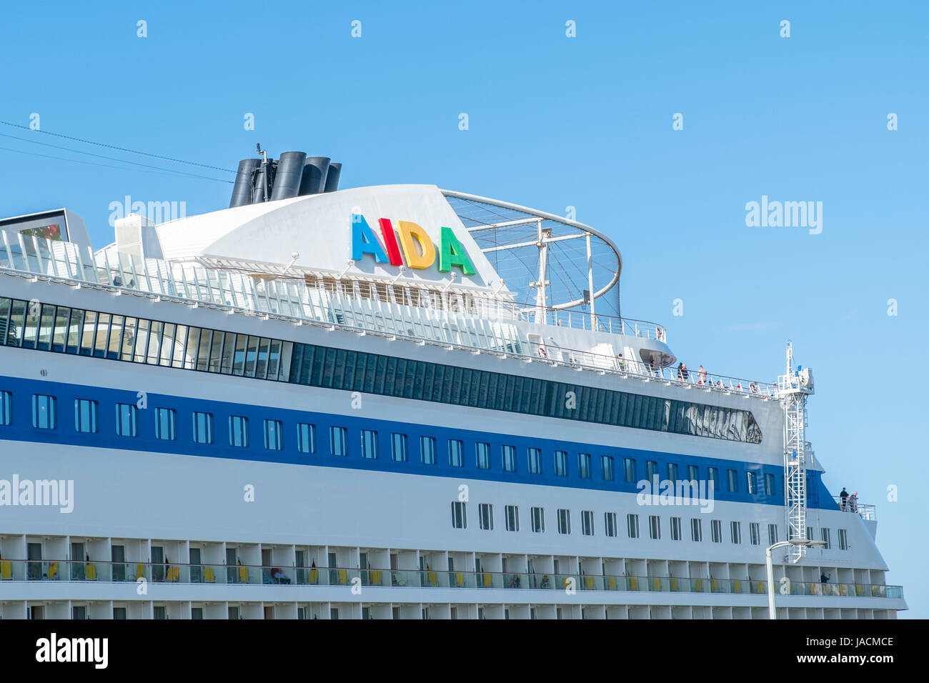 SPLIT, Kroatien-15. Mai 2017: Aida Kreuzfahrt Schiff ankern im Hafen von Split / Kroatien Stockfoto