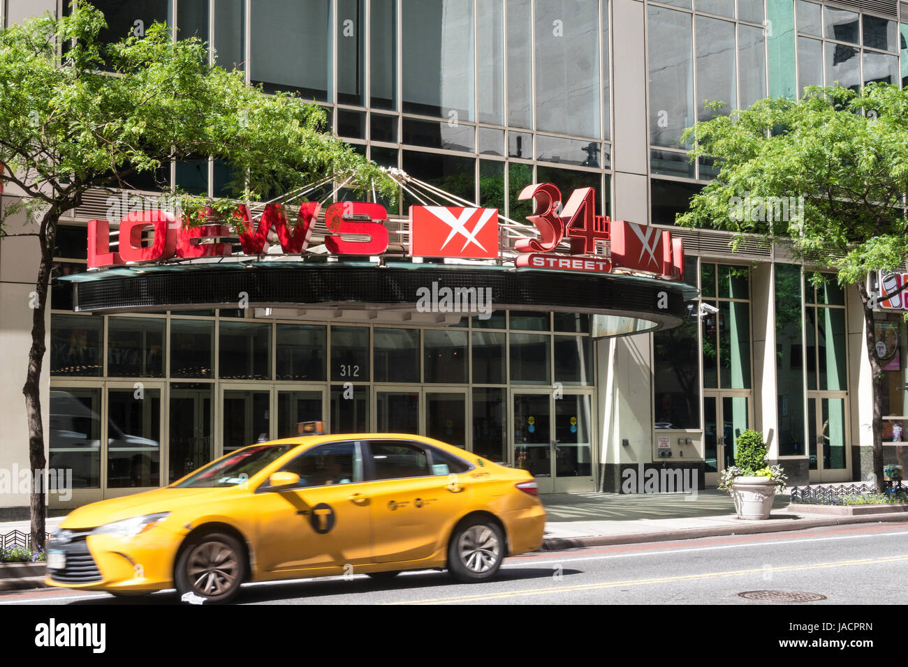 Loews Kino auf West 34th Street, NYC, USA Stockfoto