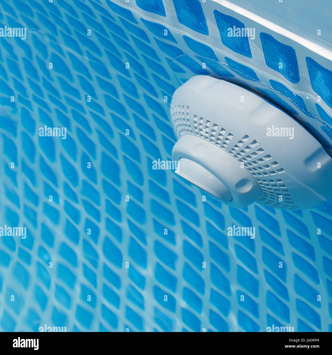 unter Wasser Pool Abfluss hautnah Stockfoto