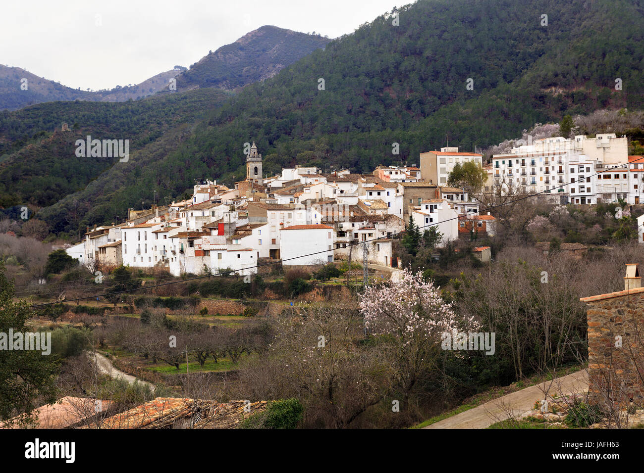 Ain ein Bergdorf im Parque Natural Serra d'Espada in der Provinz Castellon, Spanien Stockfoto