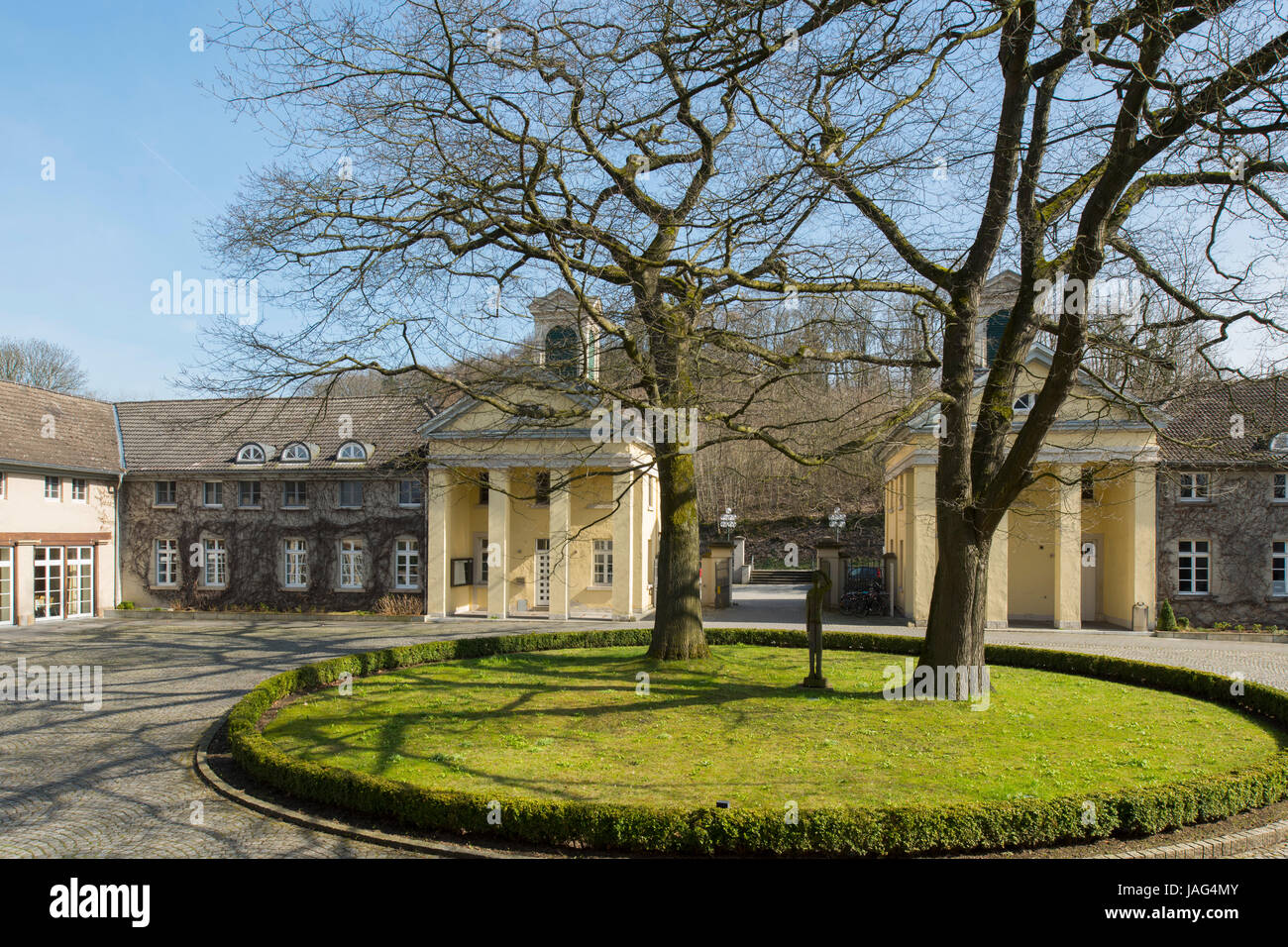 Deutschland, Nordrhein-Westfalen, Kreis Unna, Schwerte, Haus Villigst,  Befindet Sich Im Patentschriften der Evangelischen Kirche von Westfalen Und  ist Sitz d Stockfotografie - Alamy