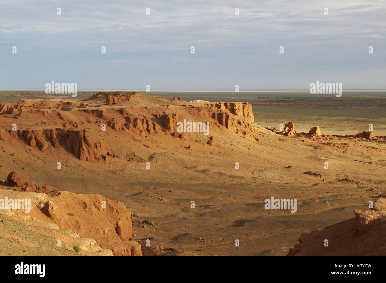 Mongolei, Zentralasien, Gobi Südprovinz, Bajanzag, "Flaming Cliffs" cleft Galle Bildung, Stockfoto