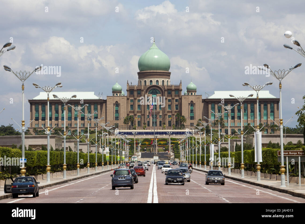 Putrajaya, Malaysia, Straßenszene, Bürogebäude des Ministerpräsidenten, Stockfoto