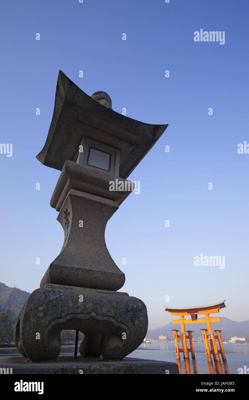 Japan, Insel Miyajima, Itsukushima-Schrein, Torii, Stockfoto