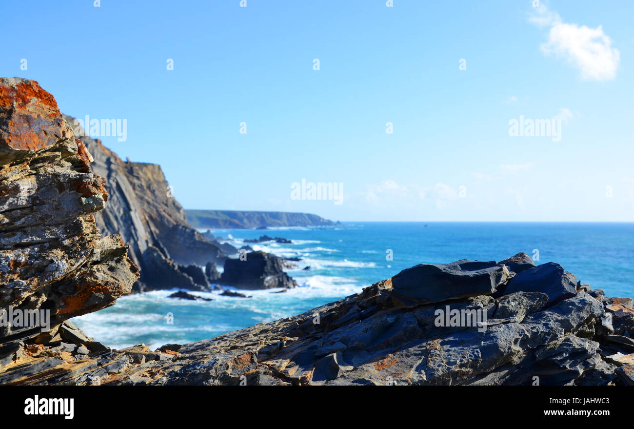 Wunderschöne Westküste der Algarve zwischen Praia Amado und Cabo de Sao Vincente (Costa Vicentina) Stockfoto
