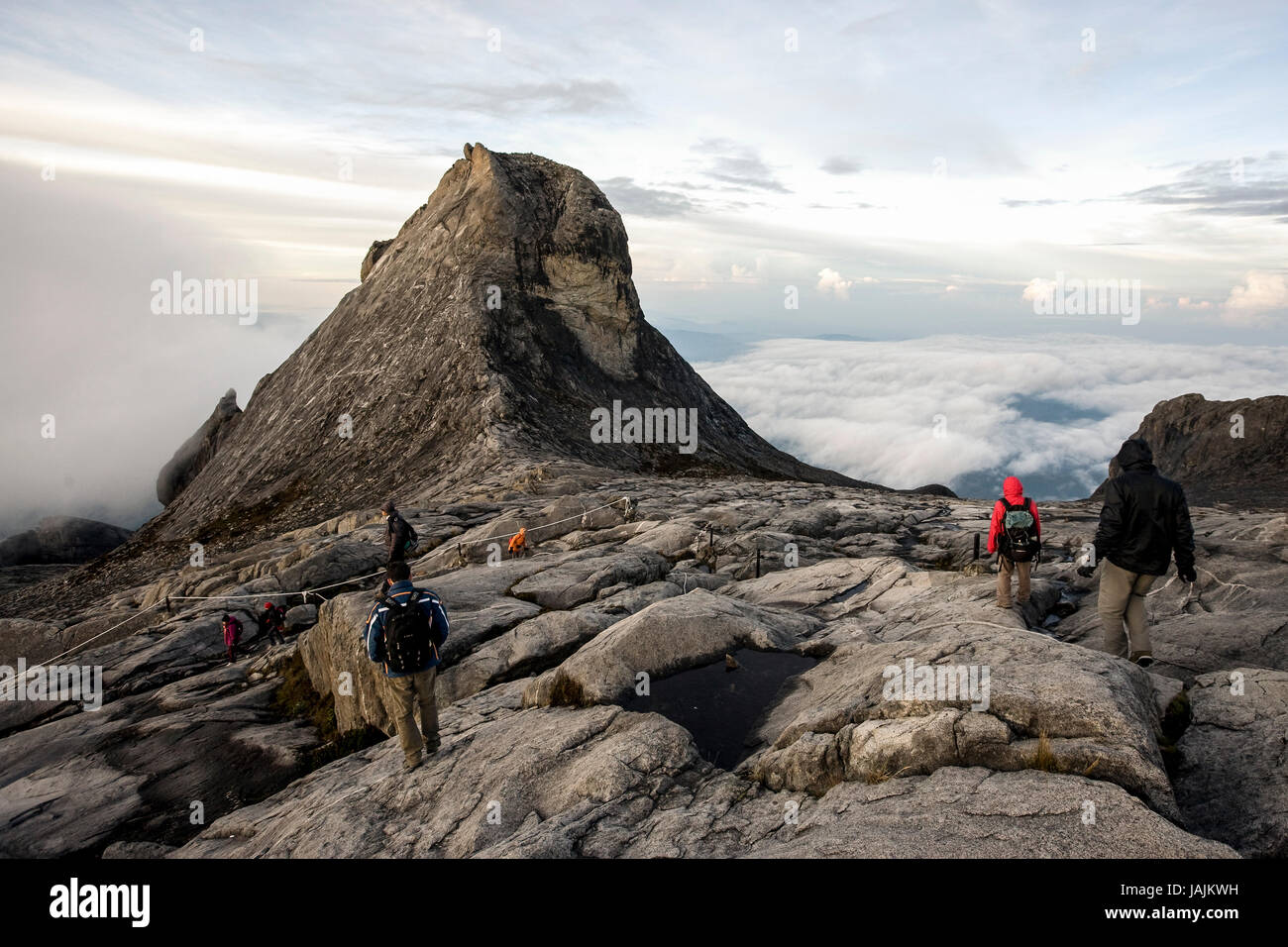 Klettersteige und Bergsteigen in Mount Kinabalu, Borneo, Malaysia. Stockfoto