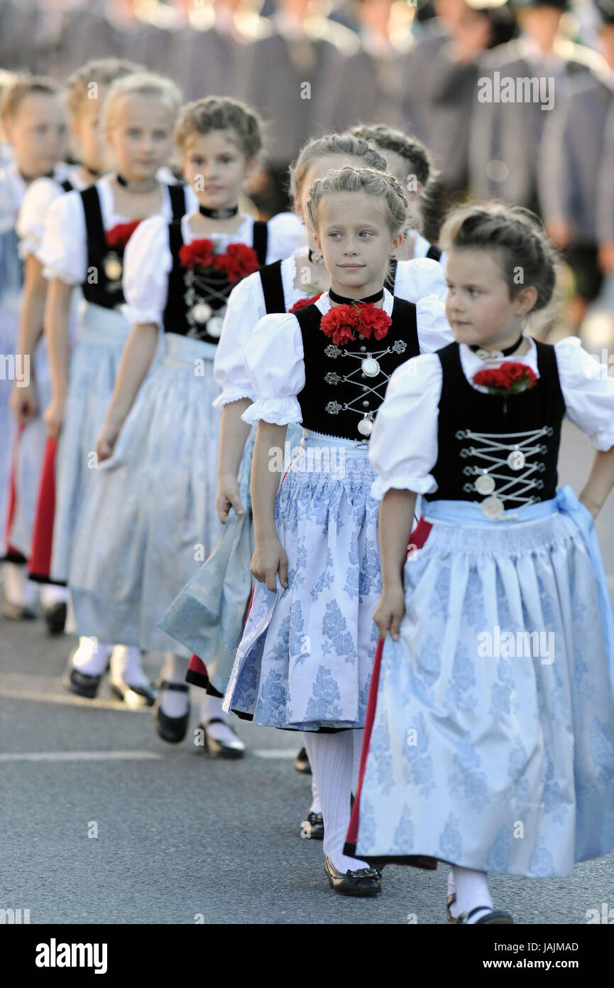 Festen Prozession in das Bataillon fest den Berg Schutz Werdenfels in Garmisch Stockfoto