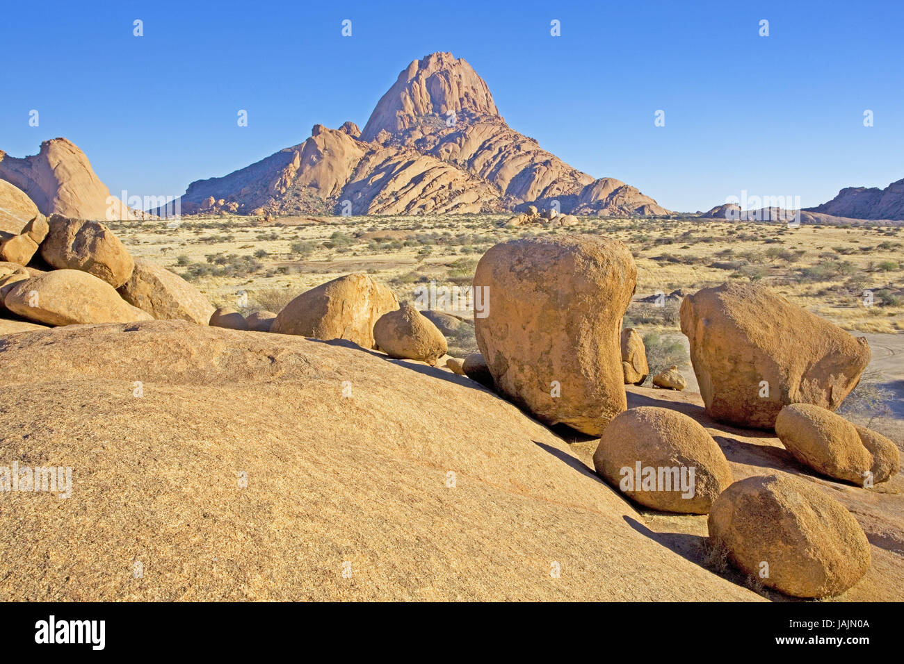 Spitzkoppe, Namibia, Afrika, Süd-West Afrika Bereich, Galle Kugel, Berg, Fels, Erosion, Monolithen, Granit, Erongo Region, Tourismus, Himmel, blau, niemand, 07/2010, Spitzkoppe, spike Hügel, Stockfoto