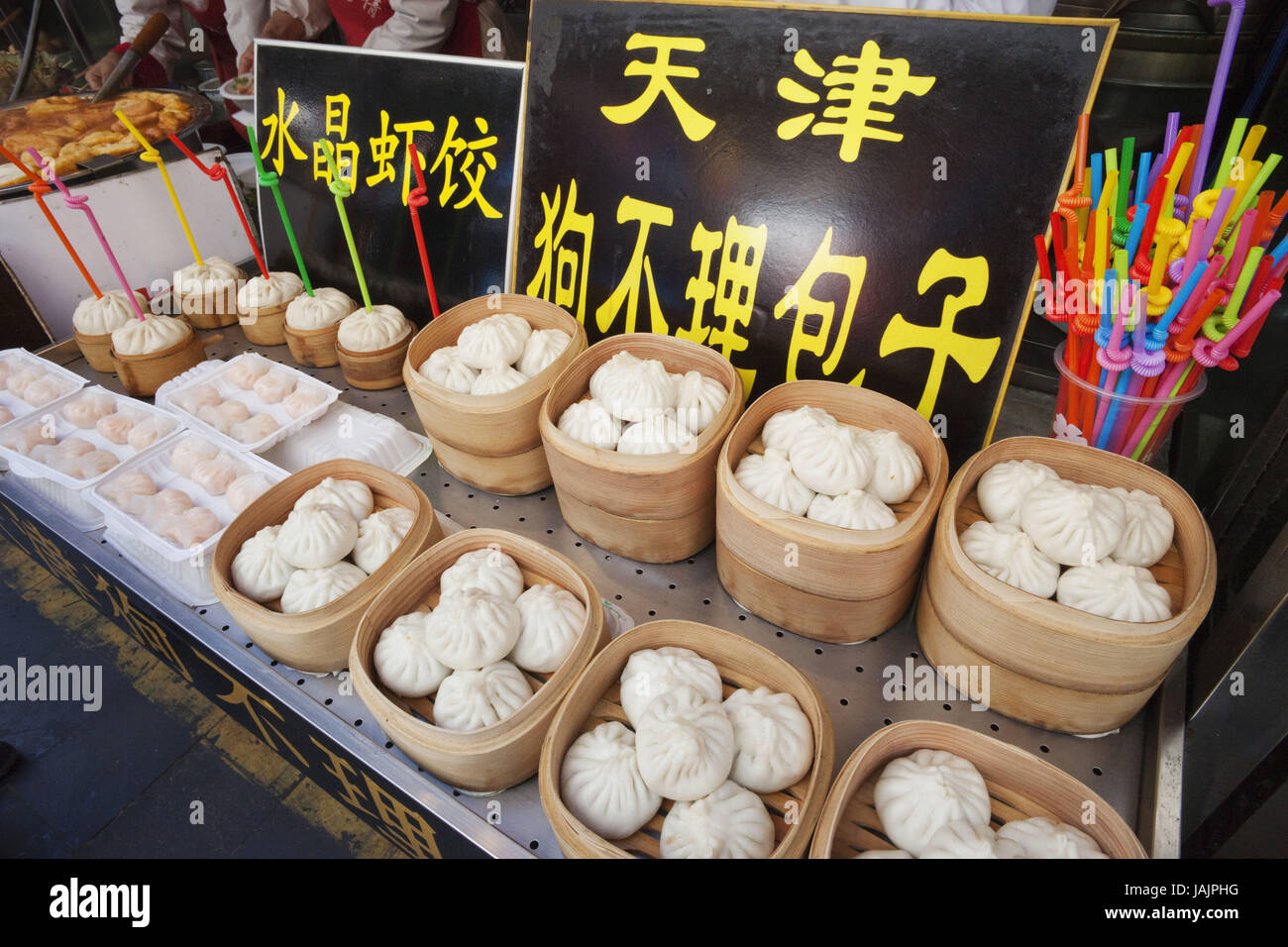 China, Peking, Donghuamen Nachtmarkt, Essen, Stockfoto