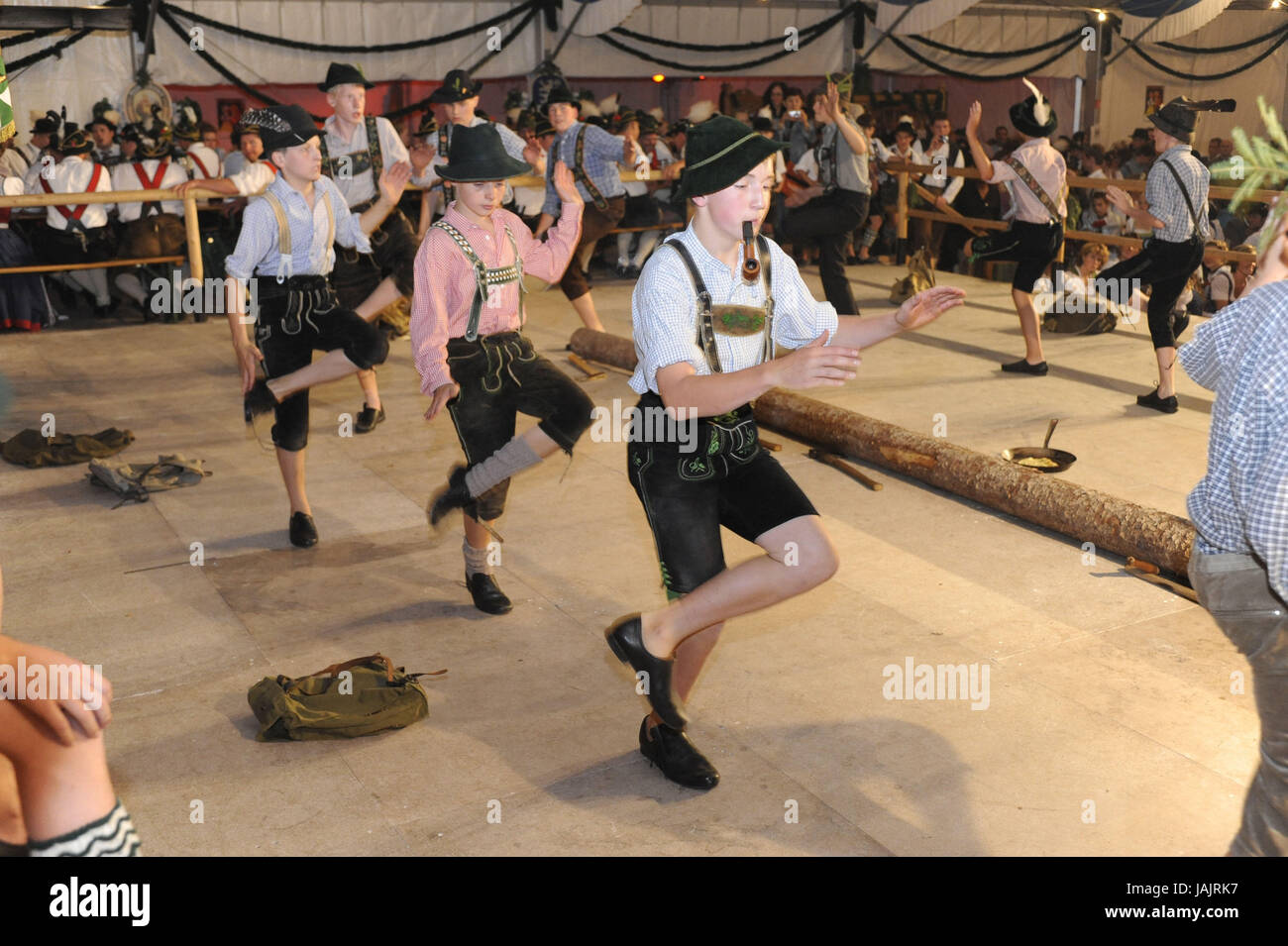 Festen Abend mit Tanz im Bataillon fest den Berg Schutz Werdenfels in Garmisch, Stockfoto