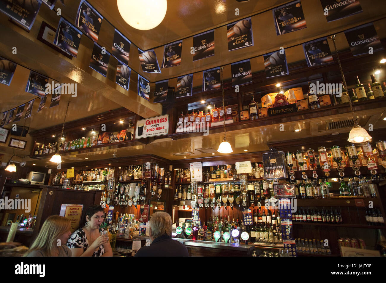 Irland, Dublin, Kneipe, innen geschossen, Stockfoto