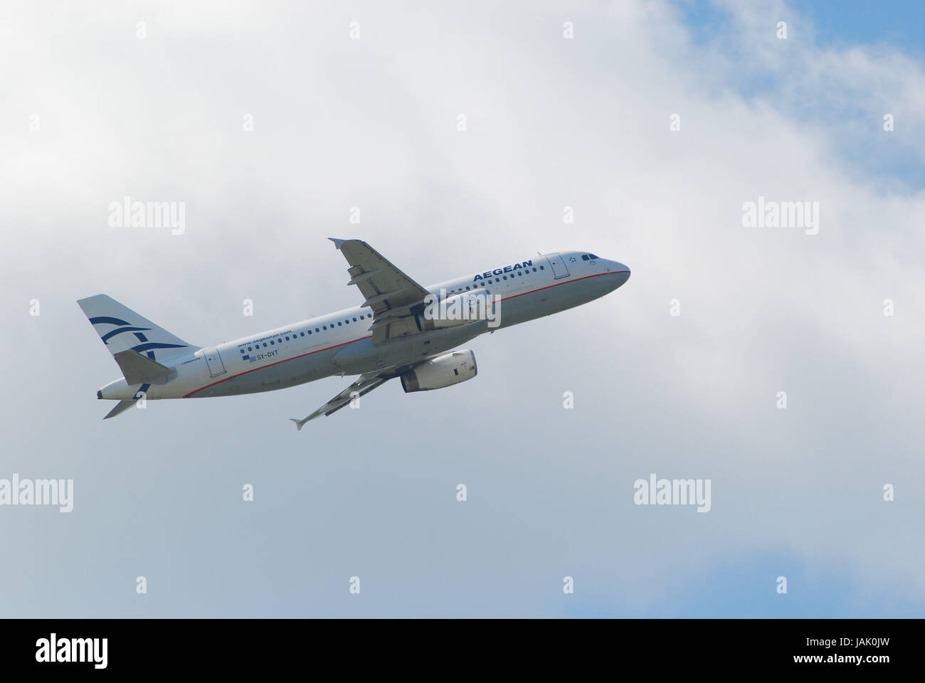 Zivile Luftfahrt, Flugzeug, Airbus A320, Steig Flug, Stockfoto