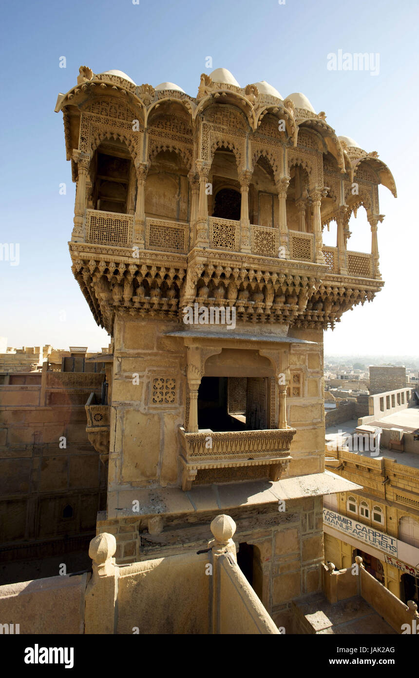 Indien, Rajasthan, Jaisalmer, Salim Singh-Ki-Haveli, Villa, Anzeigen über dem Dach, Stockfoto