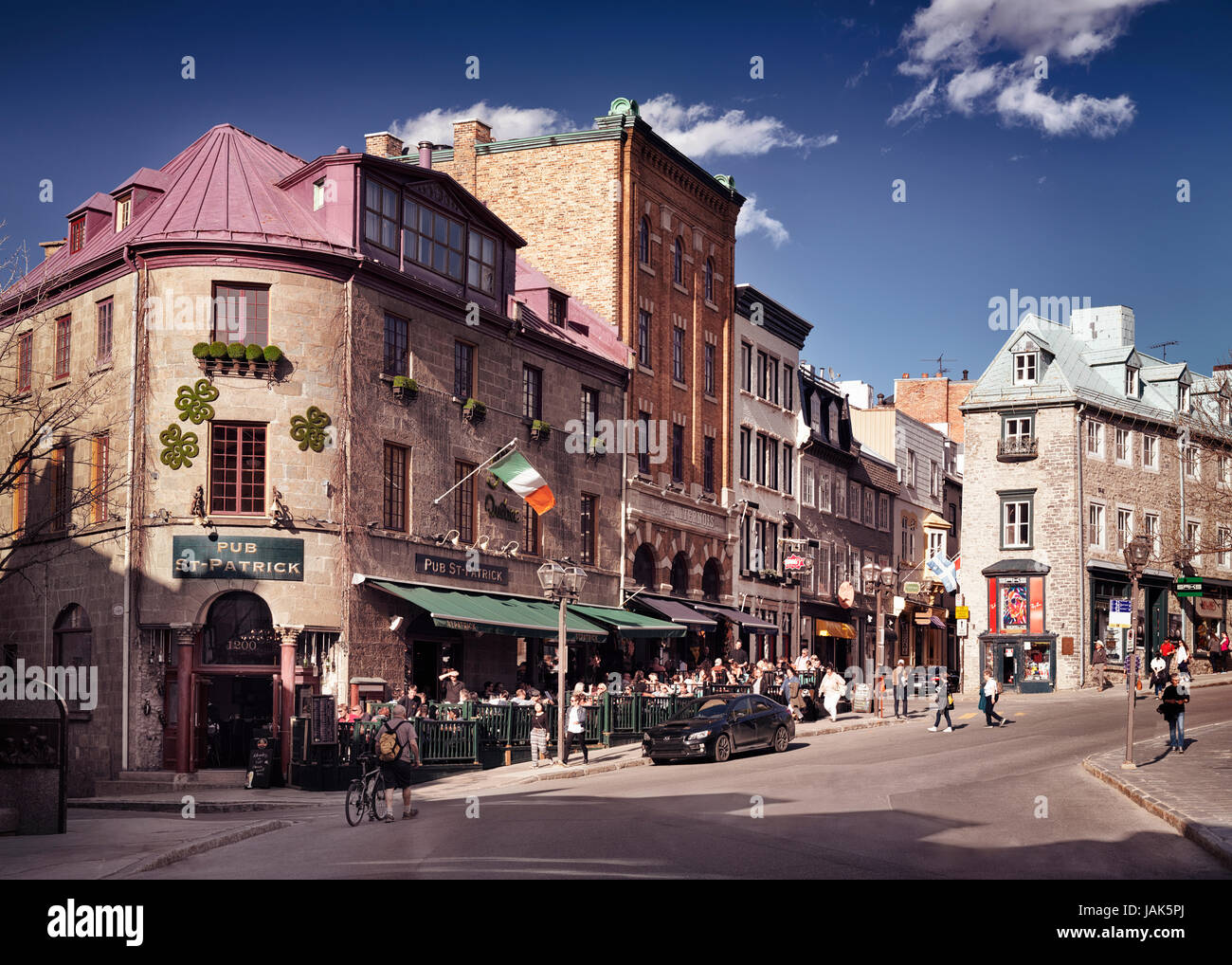 Lizenz erhältlich bei MaximImages.com schöne historische Straßenarchitektur, französische Häuser in Old Town, Quebec City, Kanada Stockfoto