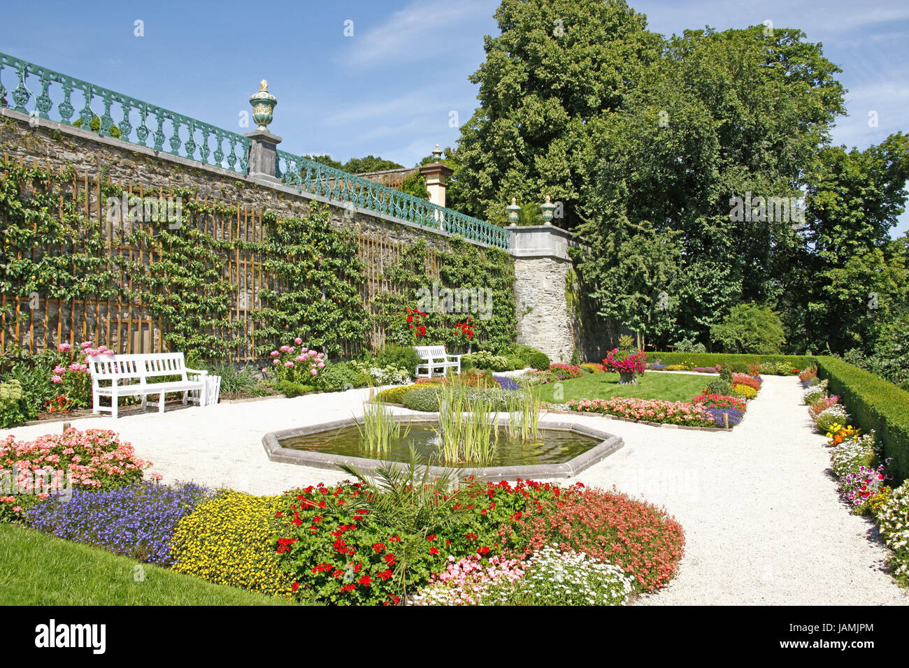 Schloss weil im lahn Fotos und Bildmaterial in hoher Auflösung Alamy