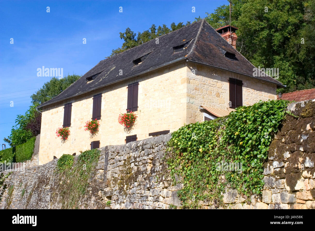 altes Dorf von Saint-Amand-von-Coly Stockfoto