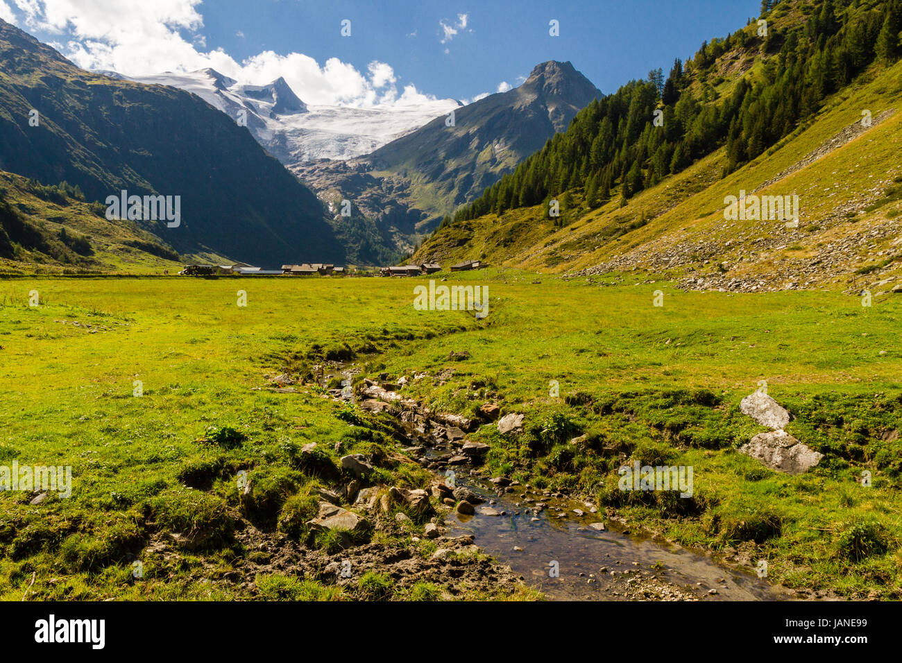 Innergloss Fotos und Bildmaterial in hoher Auflösung Alamy