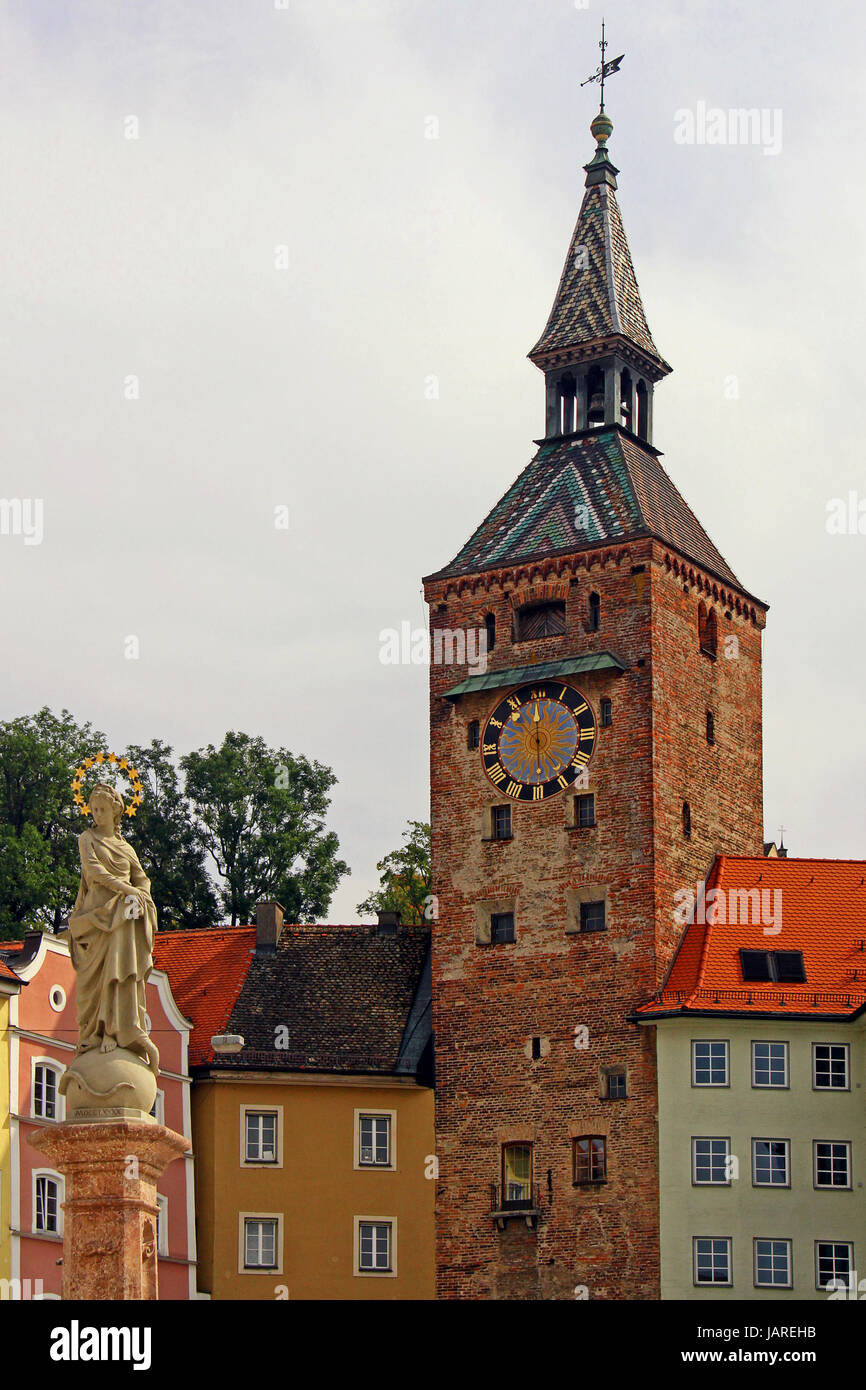 Das Schmalz Turm auf dem Hauptplatz in Landsberg Stockfoto