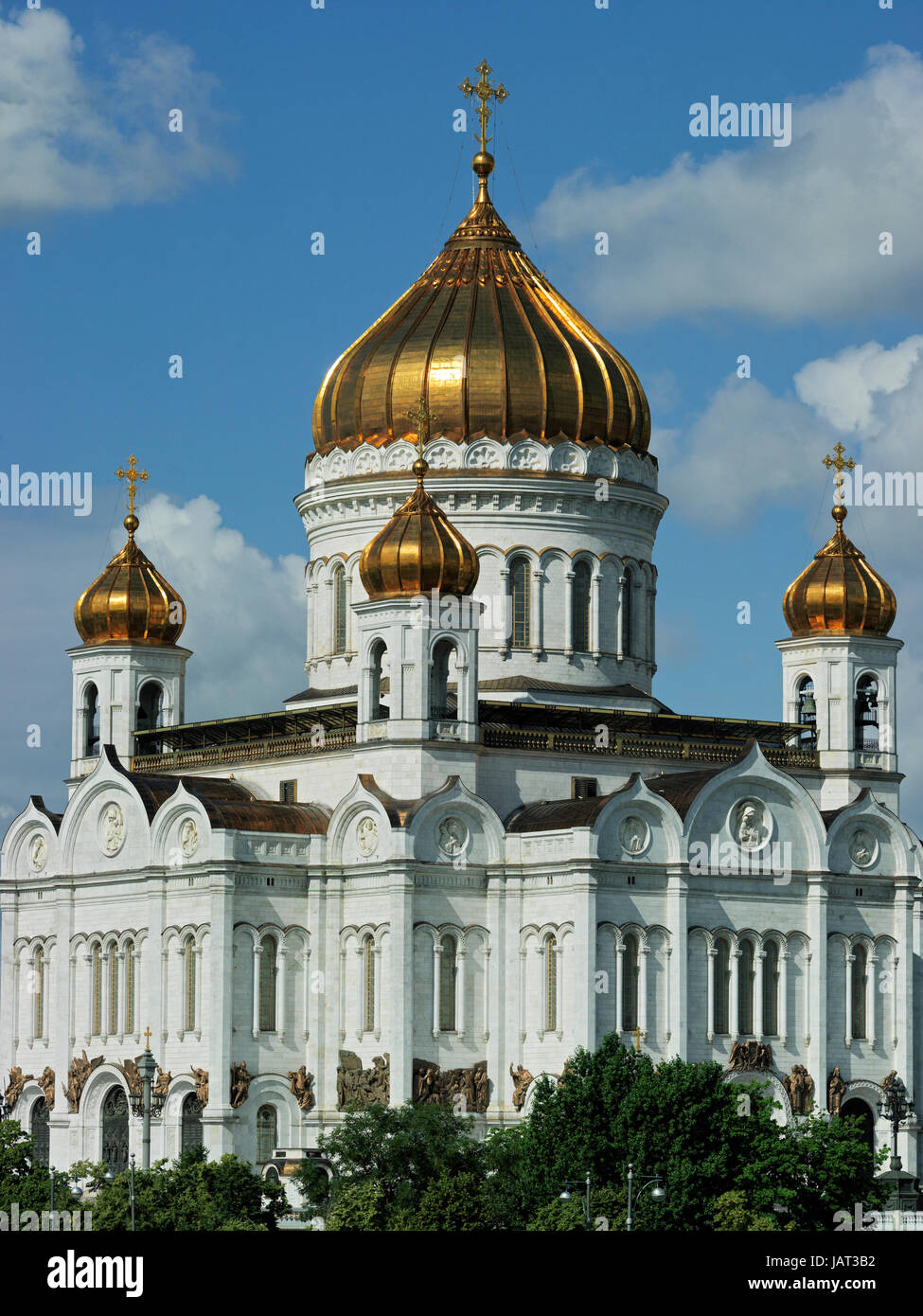 Kathedrale von Christus der Retter am Ufer des Moskwa-Flusses paar Blocks aus dem Kreml, Moskau, Russland, Europa Stockfoto