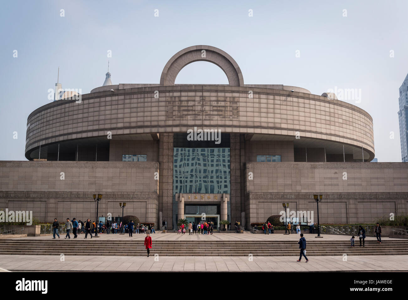 Shanghai Museum, ein Museum für alte chinesische Kunst, befindet sich auf dem Volksplatz in Huangpu District, Shanghai, China Stockfoto
