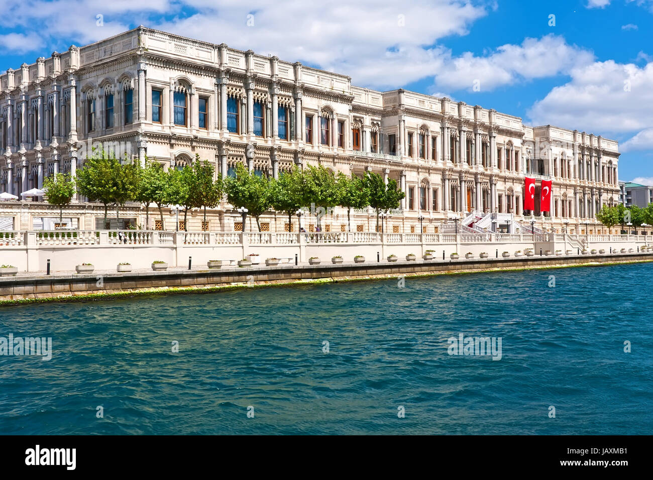 Hotel ciragan palast auf Fotos und Bildmaterial in hoher Auflösung Alamy