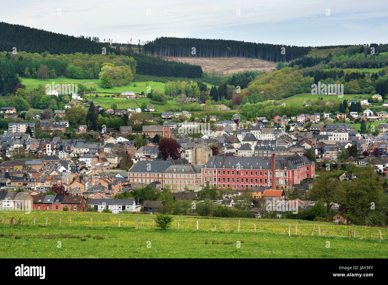 Panorama auf die Abtei von Stavelot in den belgischen Ardennen Stockfoto