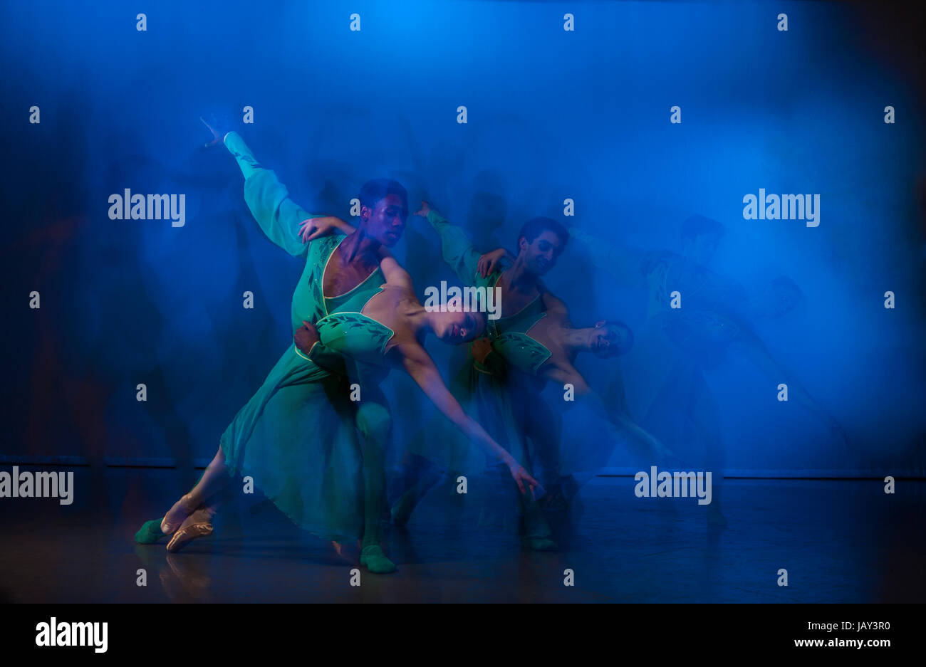 Englisch National Ballet School in George Ballanchines "Allegro Brilliante" Stockfoto