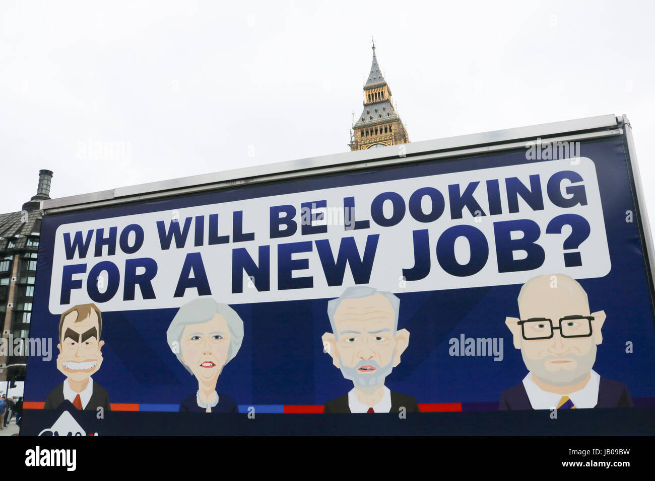 London, UK. 8. Juni 2017. Eine Werbung van zeigen Karikaturen von Tim Farron, Theresa May, Jeremy Corbyn und Paul Nuttall mit der Nachricht, die für einen neuen Job suchen, als Großbritannien zu den Urnen zu wählen, eine neue Regierung Kredit geht: Amer Ghazzal/Alamy Live-Nachrichten Stockfoto London, UK. 8. Juni 2017. Eine Werbung van zeigen Karikaturen von Tim Farron, Theresa May, Jeremy Corbyn und Paul Nuttall mit der Nachricht, die für einen neuen Job suchen, als Großbritannien zu den Urnen zu wählen, eine neue Regierung Kredit geht: Amer Ghazzal/Alamy Live-Nachrichten Stockfoto