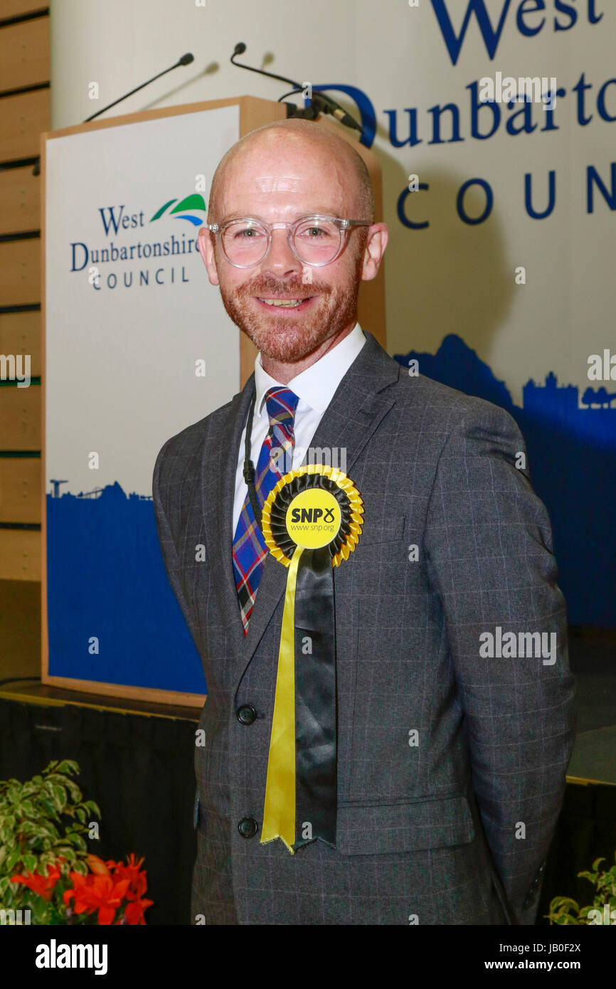 Clydebank, UK. 9. Juni 2017. Martin Docherty SNP Kandidat West Dunbartonshire siegreich in seinem 2017 Kampagne Credit: Colin Poultney/Alamy Live News Stockfoto