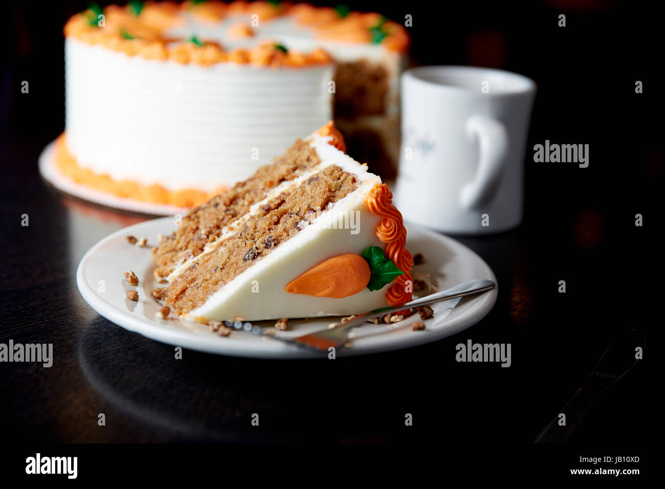 Carrot Cake, Kuchen, Cream Cheese Frosting, Dessert, Kaffee Stockfoto