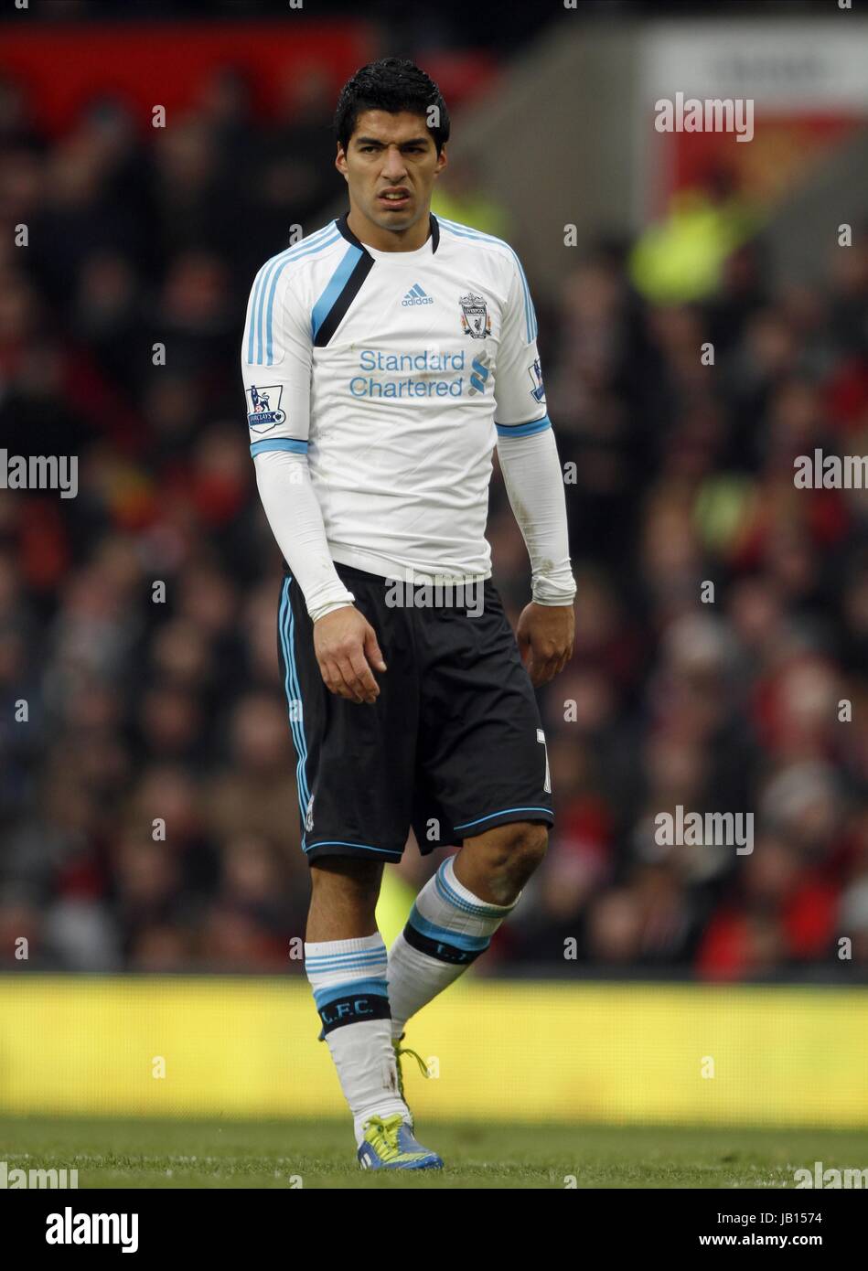 LUIS SUAREZ LIVERPOOL FC OLD TRAFFORD MANCHESTER ENGLAND 11. Februar 2012 Stockfoto