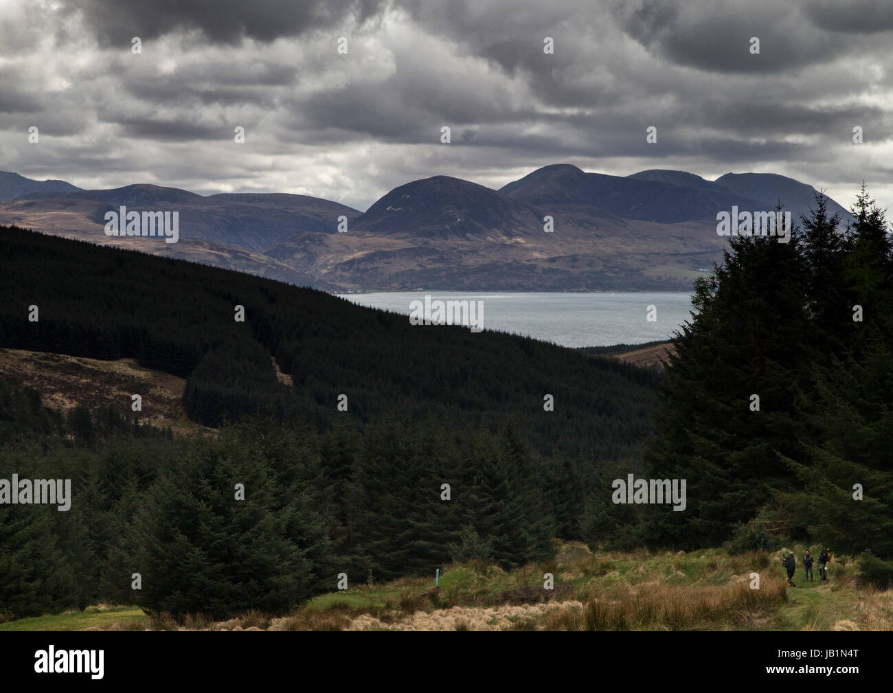 Nord Arran, die über das Wasser aus dem Kintyre Weg gesehen Stockfoto