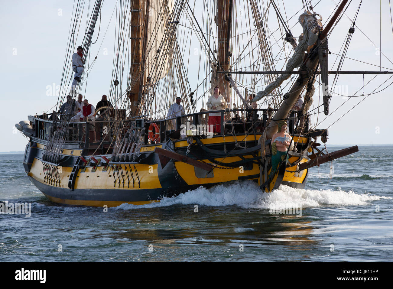 La Grace groß Schiff während der Seamine du Golfe in Golfe du Morbihan, Bretagne, Frankreich Stockfoto