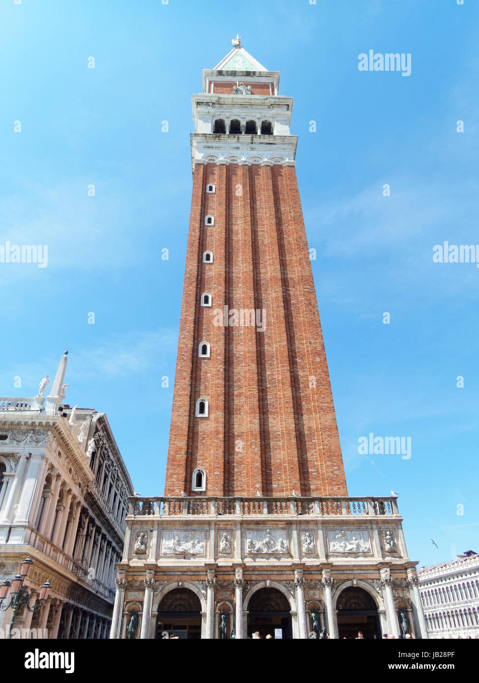 St Marks Campanile in Venedig Italien Stockfoto