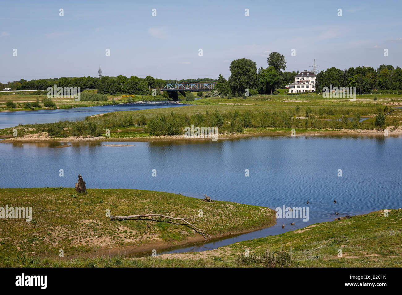 Lippe, renaturierten Auenlandschaft in der Nähe der Mündung des Flusses in den Rhein, Wesel, Niederrhein, Nordrhein-Westfalen, Deutschland, Europa, Lippe, renat Stockfoto