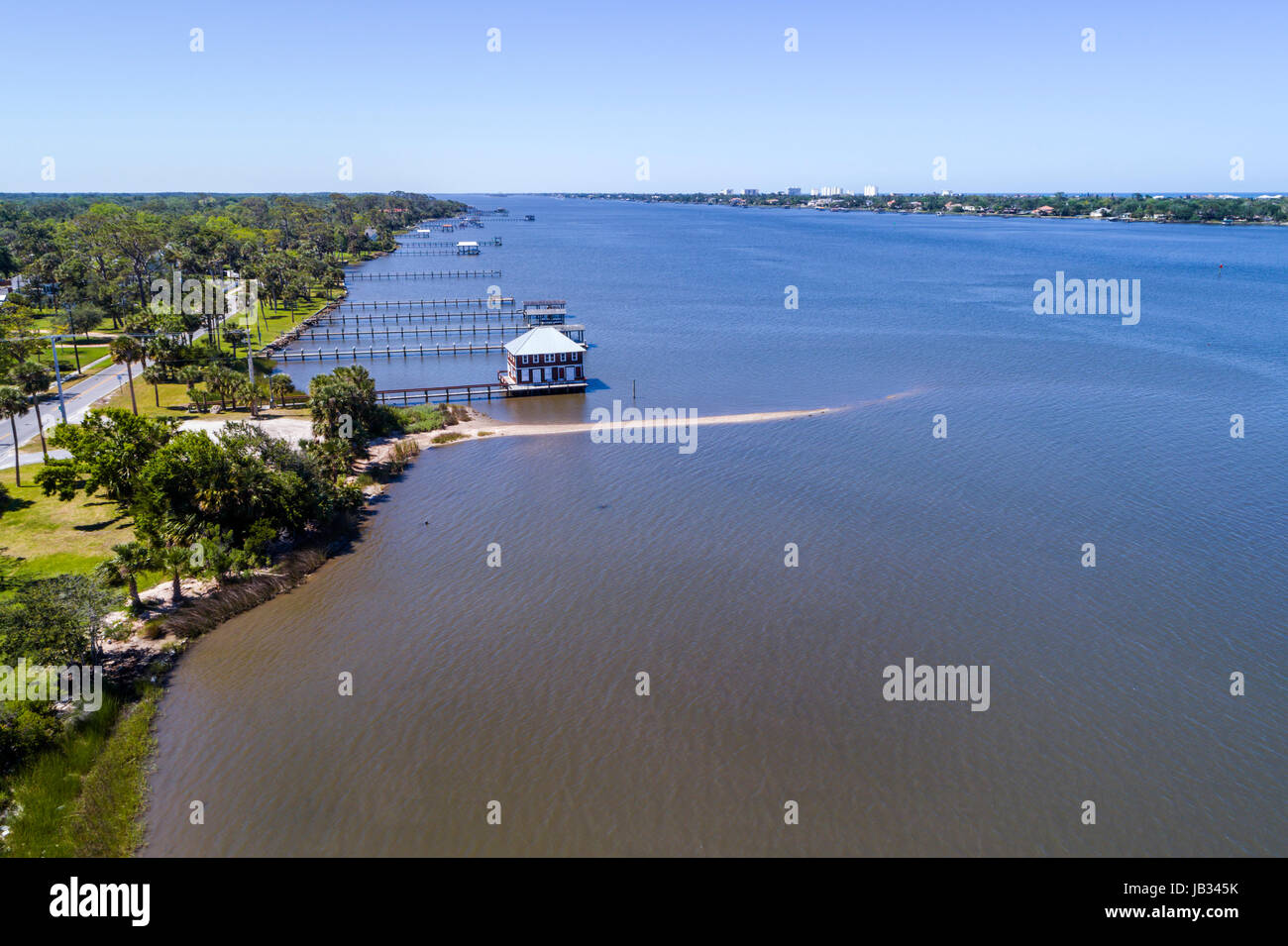 Florida Ormond Beach, Halifax River, Luftaufnahme von oben, FL170510d02 Stockfoto