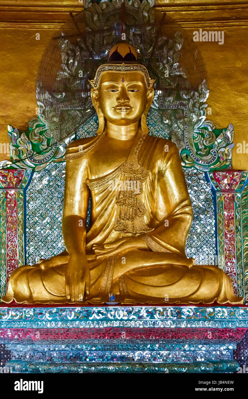 Myanmar Bild Buddhastatue in buddhistischen Tempel von Dawei, Myanmar. Stockfoto