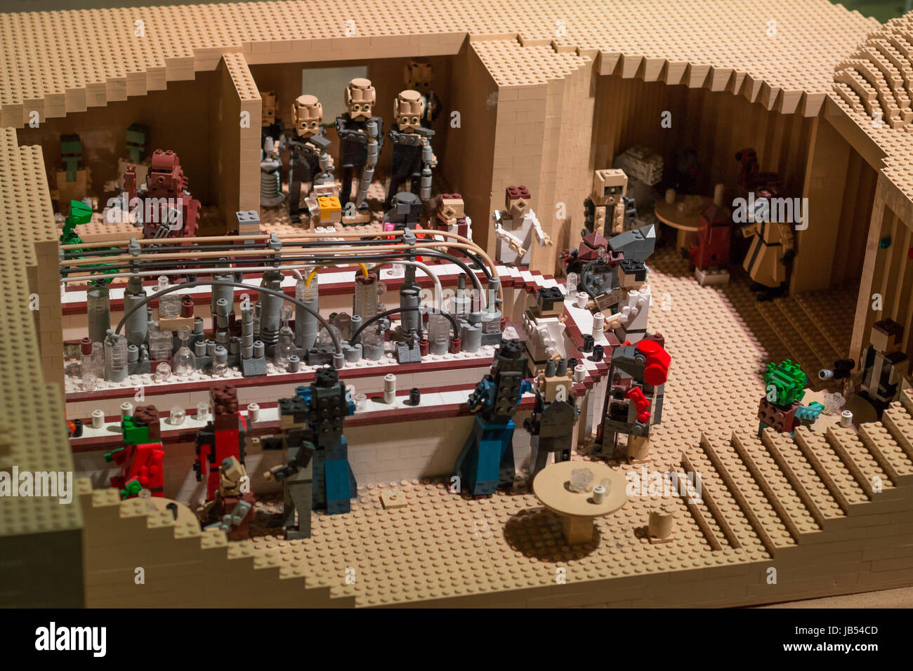 Szenen aus Star Wars - A New Hope modelliert in der Miniland-Ausstellung in Legoland Malaysia, Johor Stockfoto