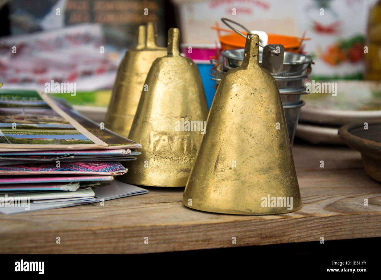 Metallglöckchen in der Geschenk-shop Stockfoto
