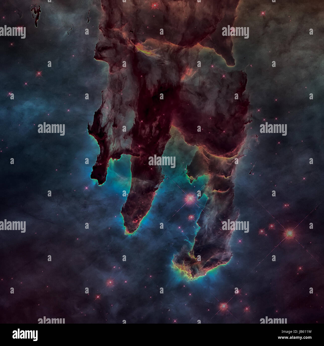 Die Säulen der Schöpfung. Der Adlernebel M16 oder NGC 6611 ist eine junge offene Ansammlung von Sternen im Sternbild Schlange. Elemente dieser Bild-Pelz Stockfoto