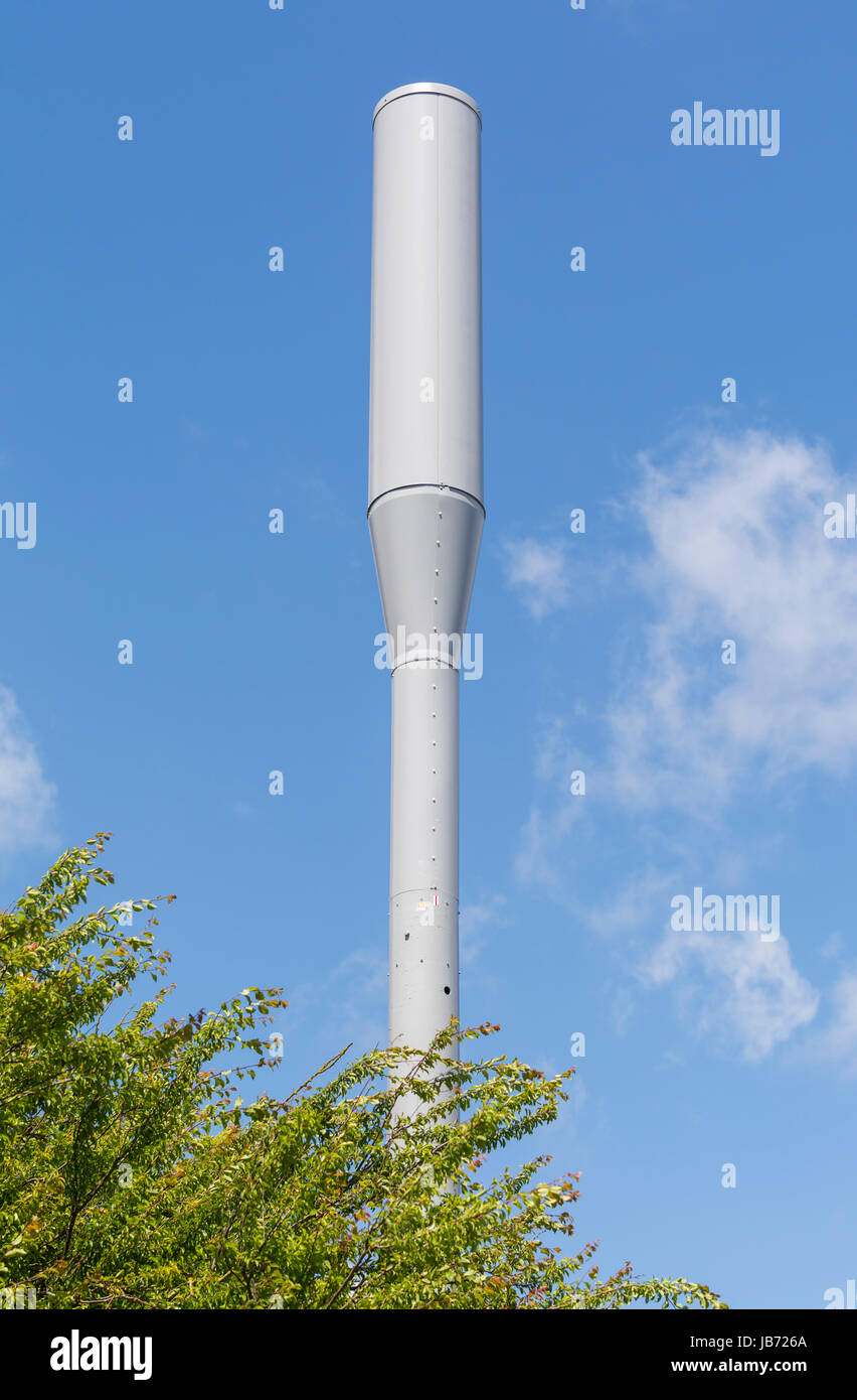 Hutchinson Jupiter Single Stack Monopol Zelle Turm Mast, gemacht von Hutchinson Engineering im Vereinigten Königreich. Zelle Website Antenne. Stockfoto