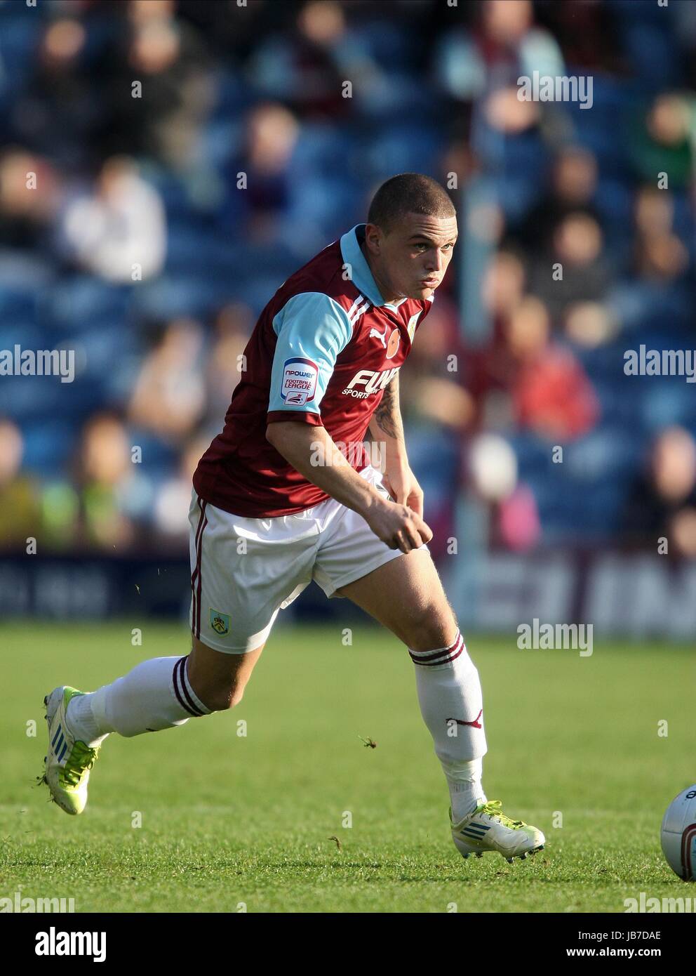 KIERAN TRIPPIER BURNLEY FC BURNLEY FC TURF MOOR BURNLEY ENGLAND 19. November 2011 Stockfoto