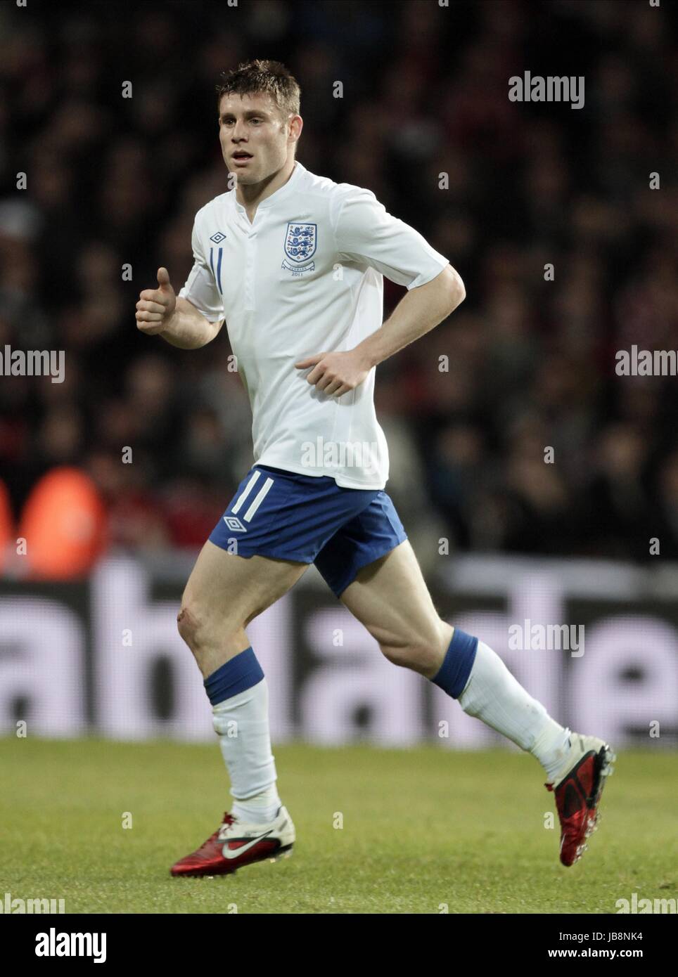 JAMES MILNER ENGLAND MANCHESTER CITY FC ENGLAND & MANCHESTER CITY FC PARKEN Kopenhagen Dänemark 9. Februar 2011 Stockfoto