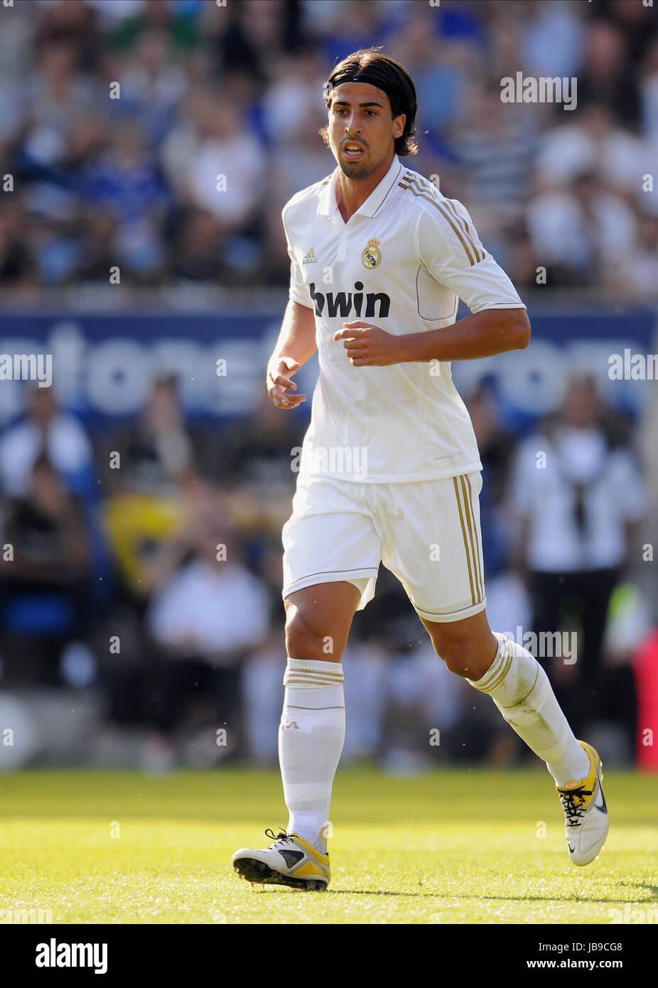 SAMI KHEDIRA REAL MADRID C.F REAL MADRID C.F KING POWER STADIUM LEICESTER ENGLAND 30. Juli 2011 Stockfoto