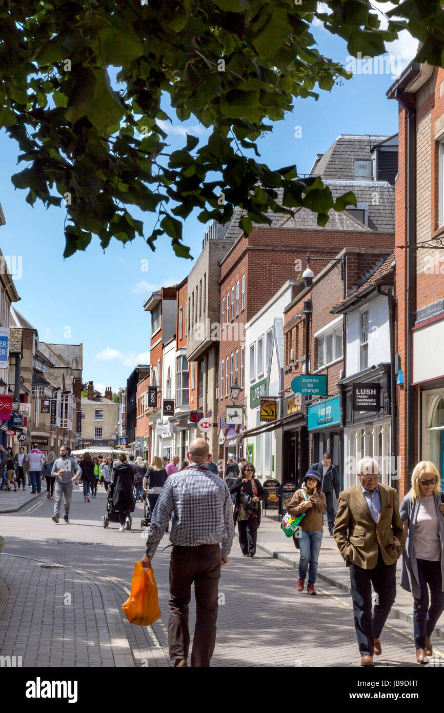 COLCHESTER TOWN CENTER.  BRITAINS ÄLTESTE AUFGEZEICHNETE STADT Stockfoto