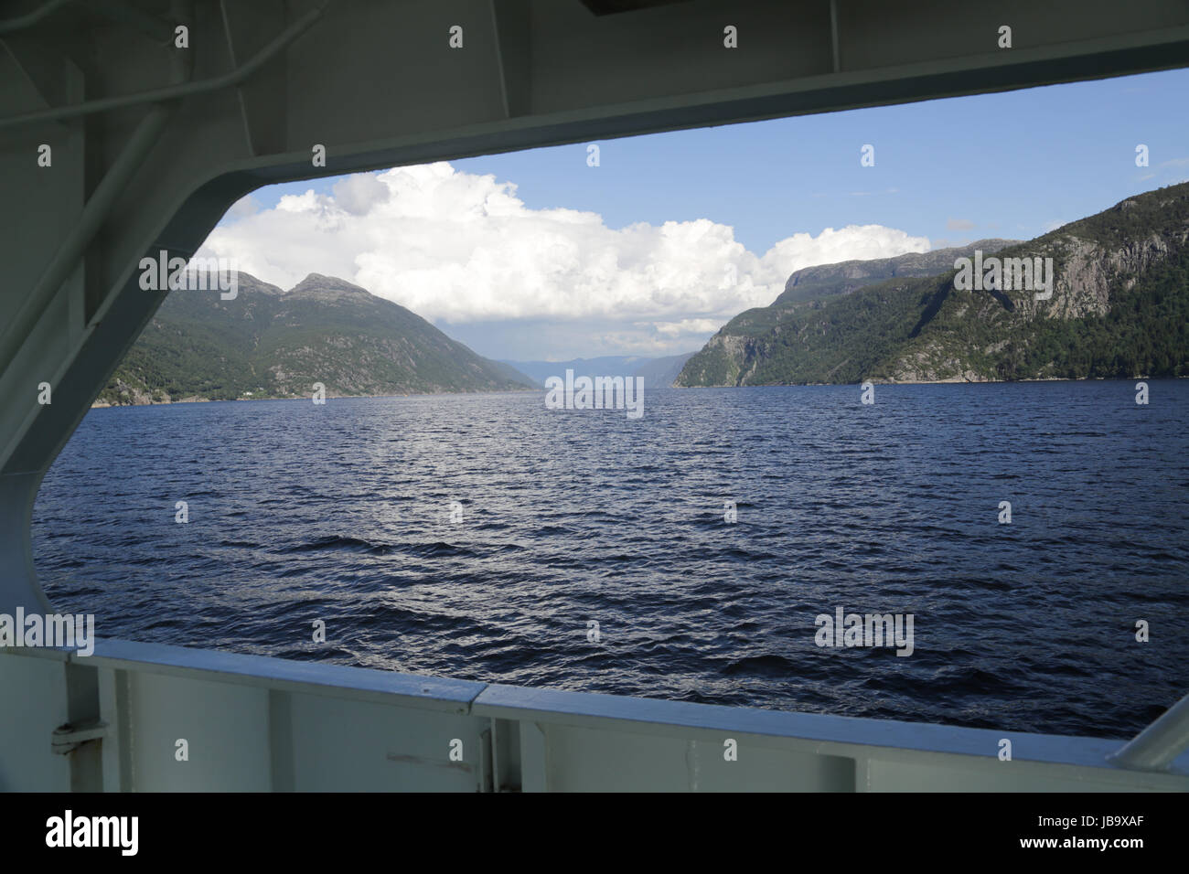 Die Saudavegen ist eine malerische Nationalstrasse in Norwegen Stockfoto