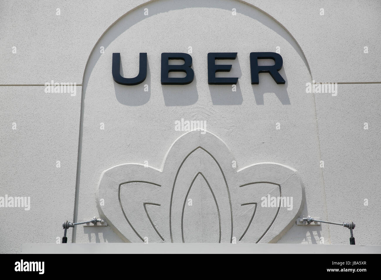 Ein Logo Zeichen außerhalb einer Uber Technologien regionale Büros in Houston, Texas, am 28. Mai 2017. Stockfoto