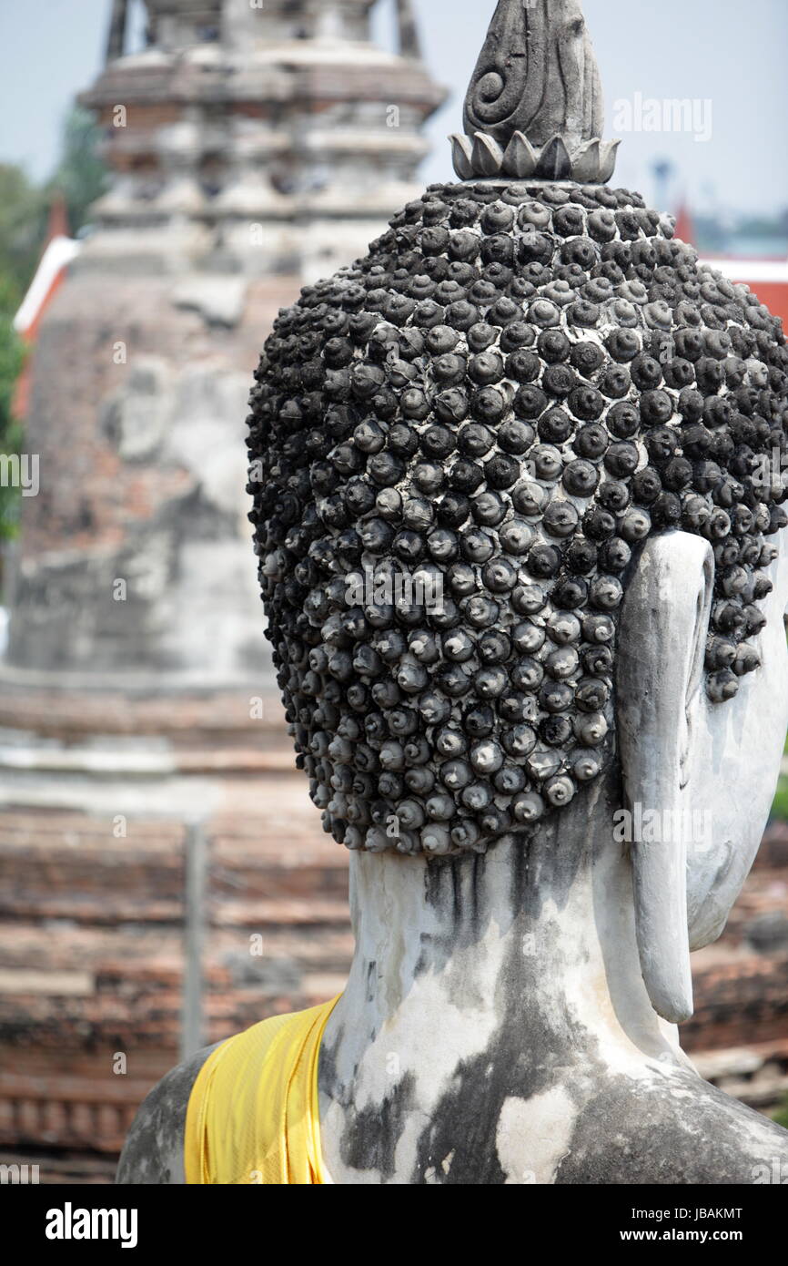 Der Wat Yai Chai Tempel in der Tempelstadt Ayutthaya Noerdlich von Bangkok in Thailand Stockfoto