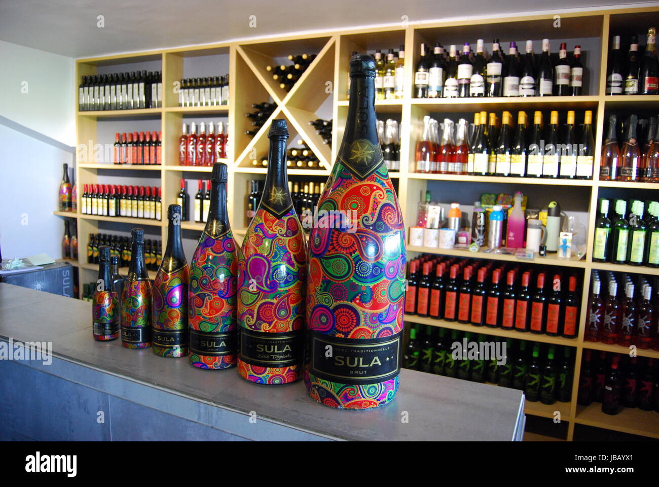 Wein-Shop von SULA Weine Stockfoto