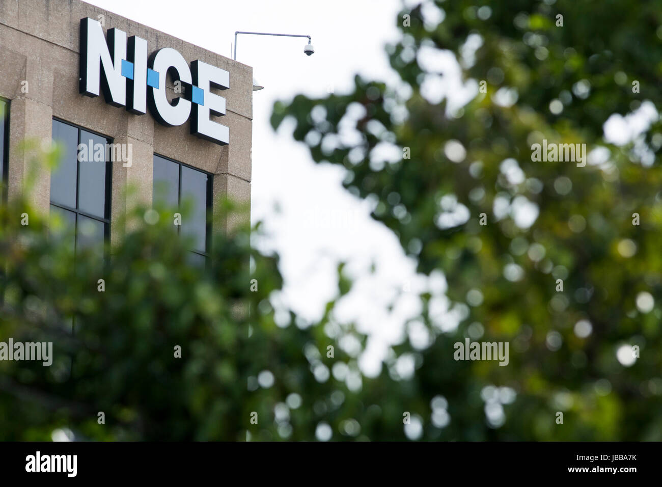 Ein Logo Zeichen außerhalb einer Einrichtung von Nice Systems in Richardson, Texas, am 29. Mai 2017 besetzt. Stockfoto